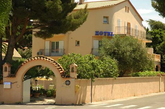 Logement hotel senequier à Cavalaire