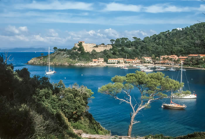 La Pointe du Vaisseau sur l'île de Port-Cros